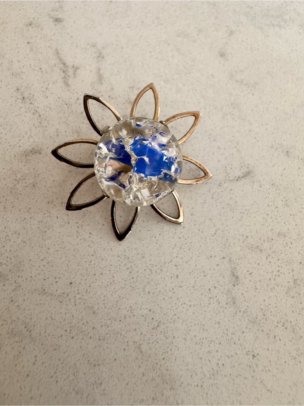 Vintage  flower silver tone crackle  Glass Brooch - Women's Jewelry